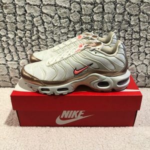 Nike Wmns Air Max Plus